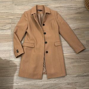 Beautiful camel color wool coat by Brooks Brothers in a size 4 fully lined!